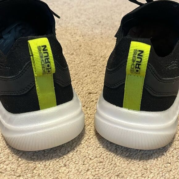 SKECHERS MENS SIZE 8.5 GO RUN HYPER BURST SHOES - Picture 6 of 7